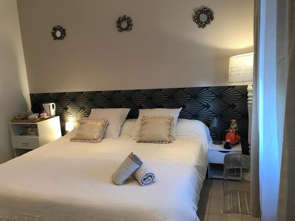 Le Marty Bed & Breakfast Narbonne Bagian luar foto
